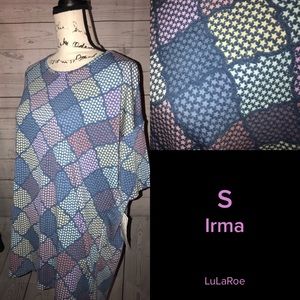 🦄LuLaRoe Irma Top